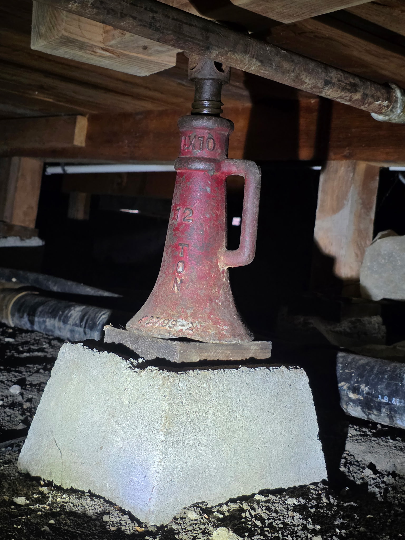 Bottle Jacks very dangerous dangerous foundation repairs in Bay Area home crawlspace